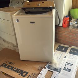 Washer And Dryer In Great Working Condition Washer Washes Big Loads