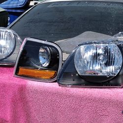 Luces Para Ford 95- 00