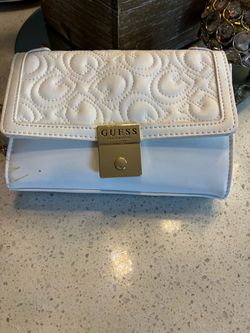 Guess. Blanca