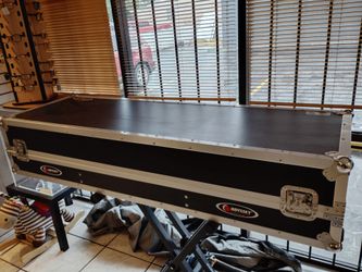Mixer table
