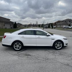 2014 Ford Taurus