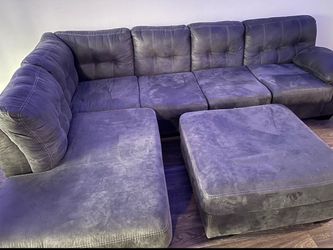 Sectional couch