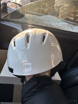 Snow boarding / sports Helmet