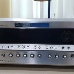 RECEIVER ONKIO 7.1 CON CONTROL REMOTO Y ENTRADAS OTICO DIGITAL