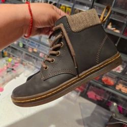 Boots Size 5 Big Girl/women 