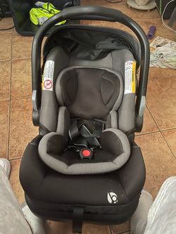 Newborn car seat