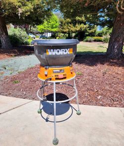 Worx WG430 13 Amp Electric Leaf Mulcher