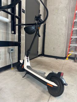 NIU KQi2 Pro Electric Scooter