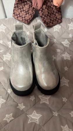 Babygirl boots