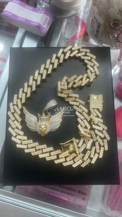 Buss down Cuban 40$