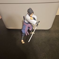 Sasuke Uchiha Figure