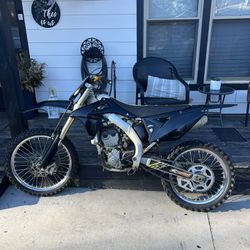 Suzuki Rmz 250