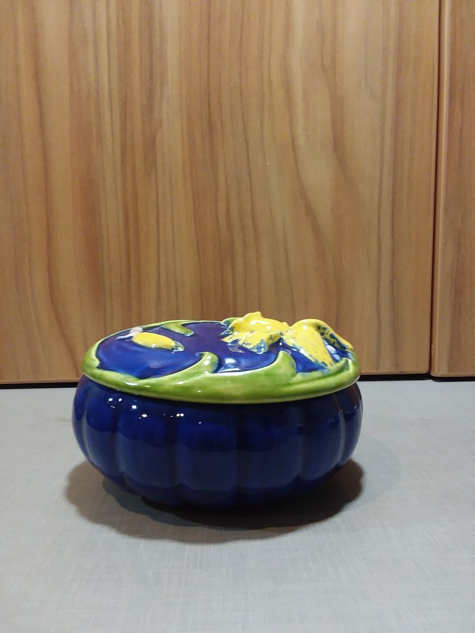 Vintage Flower Top Trinket Box