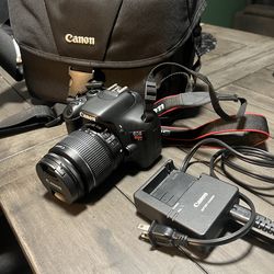 Canon  EOS rebel T2i