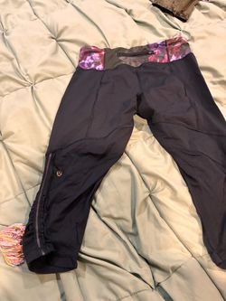 Lululemon $10