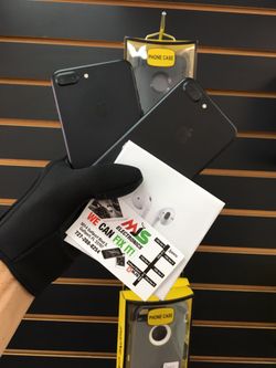 IPHONE 7 PLUS 32GB UNLOCKED