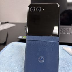 Motorola RAZR 2025