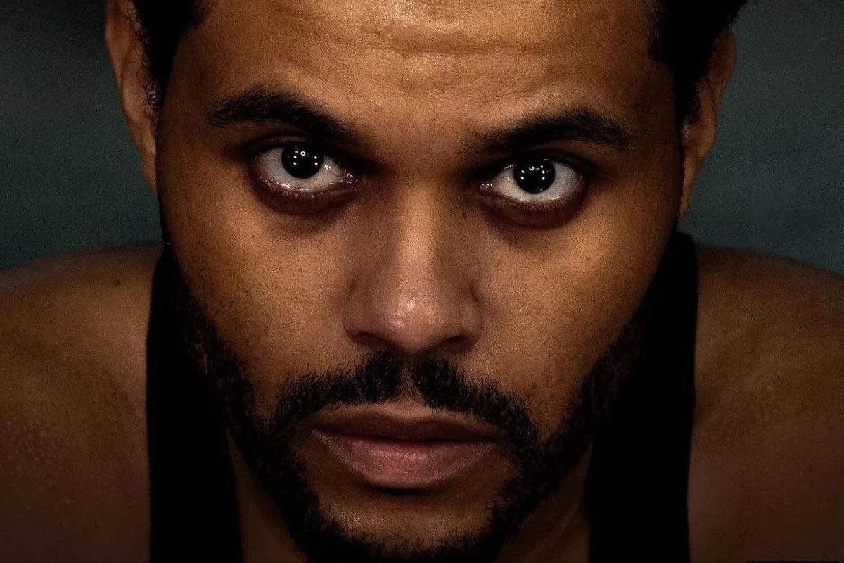 2 Weeknd Tickets & Parking Pass 
