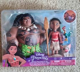 2022 Maui And Moana Disney Princesses