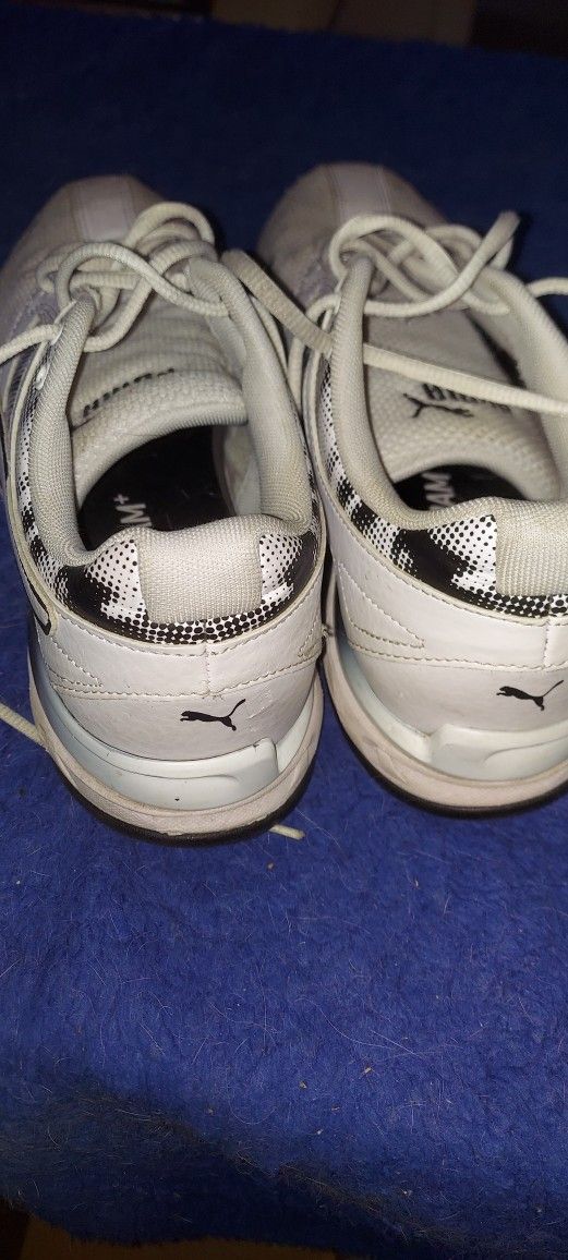Men's Puma Sneakers Size 9