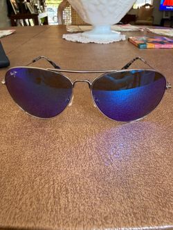 Maui Jim Sunglasses with Silver frame & blue polarized lenses