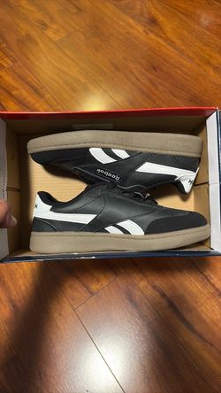 Kids Reebok Low-Top Sneakers