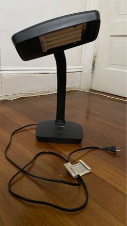 Desk lamp