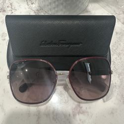 Sunglasses Ferragamo  