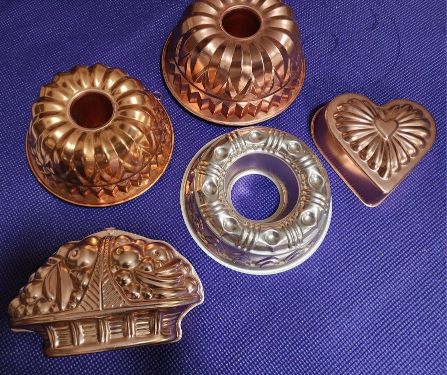 Vintage Metal Copper Molds, Colored Molds, Cooking, Baking, Kitchen Decor, Hanging Display, Shelf Displays
