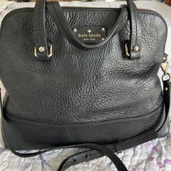 Kate Spade Black Cow Leather Hand Bag Detachable Shoulder Strap In Excellent Condition Like NEW  Measurements:Bottom 14.50”Top 13.50”High11.50”handles