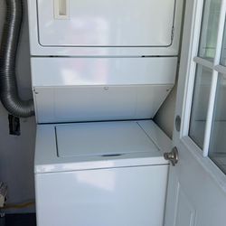 Stackable Washe And Dryer