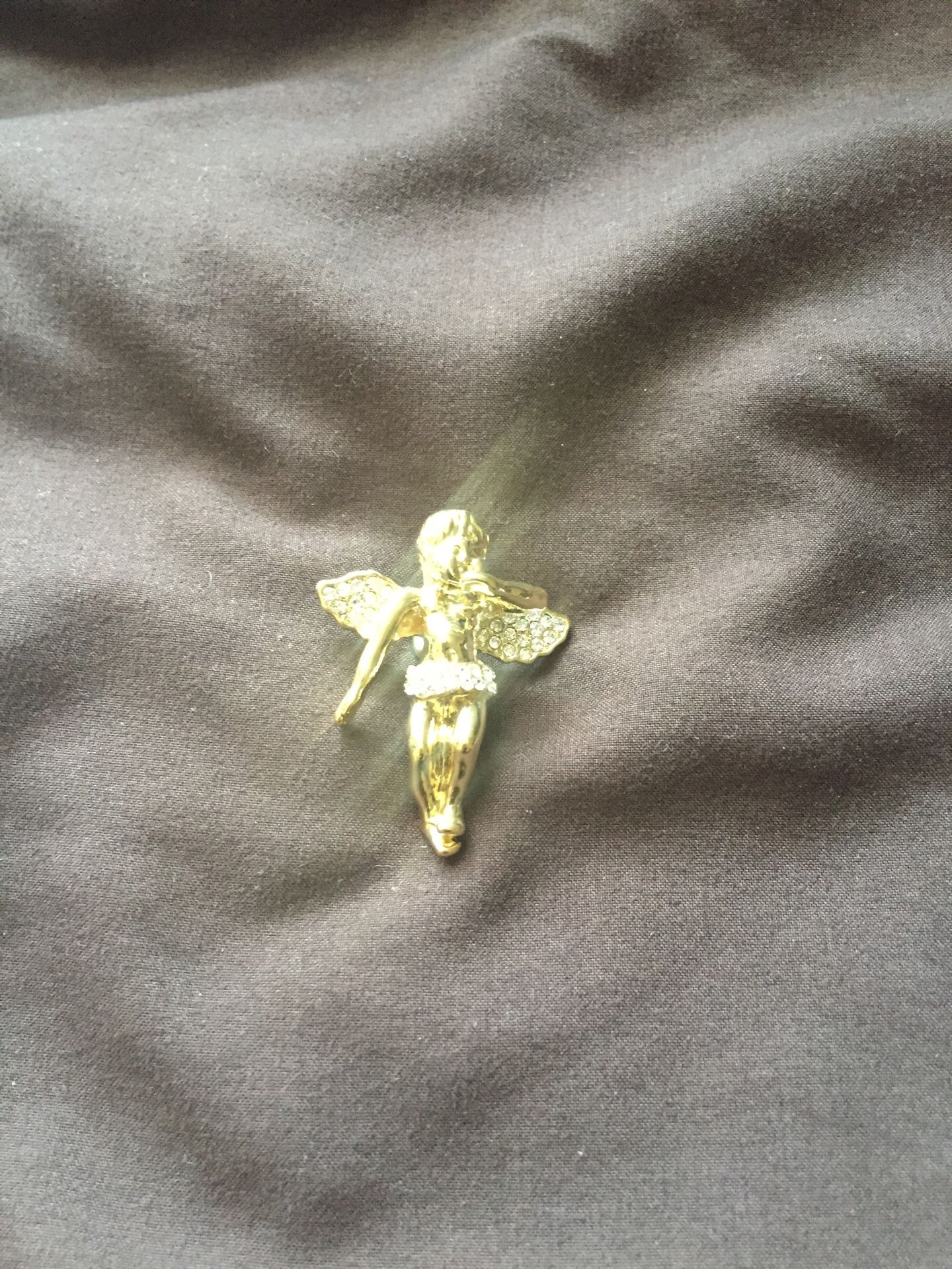 Angel pendant iced out