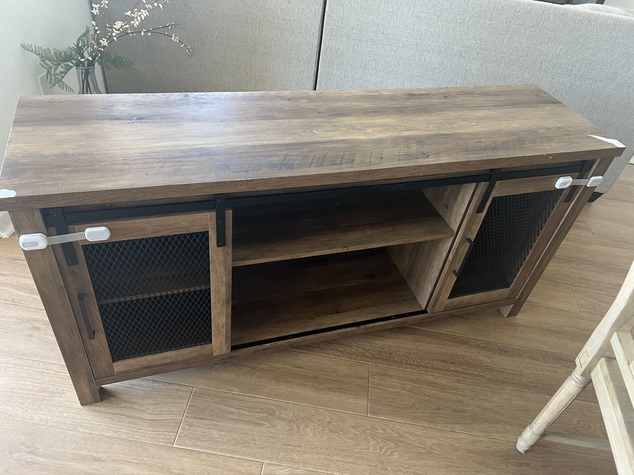 3 Piece Furniture Set, FREE