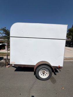 5x7 enclosed trailer