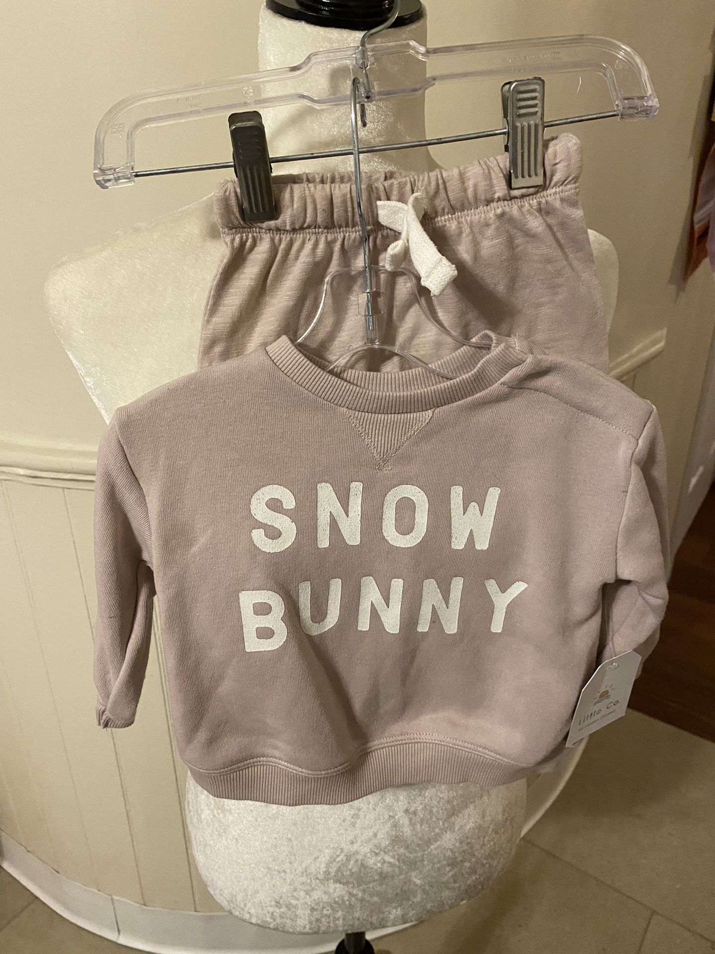 NWT Little Co. By Lauren Conrad  2 Pc Snow Bunny Jogger Set Size 6 Months 