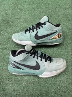 NIKE KOBE 4 PROTRO GIRL DAD SIZE 10.5