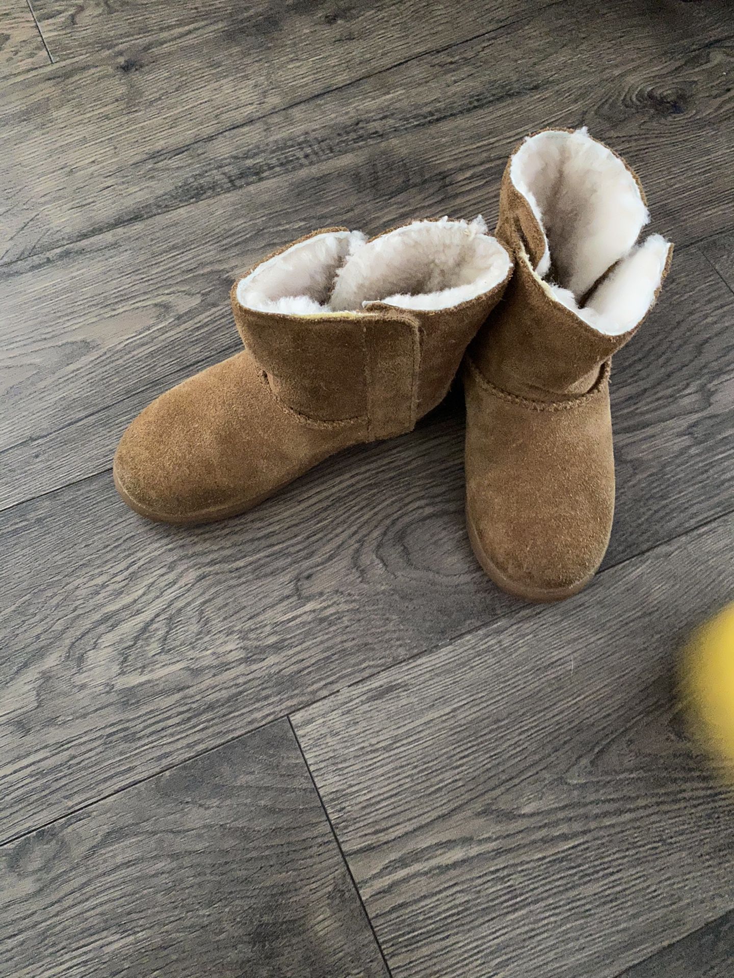 Toddler shoes boots UGG