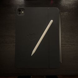 iPad Pro M4 11inch  With Magic Keyboard And Apple Pencil Pro