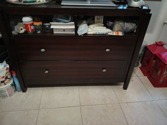 Tv console