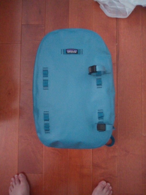 Patagonia Guidewater Backpack in Pigeon Blue