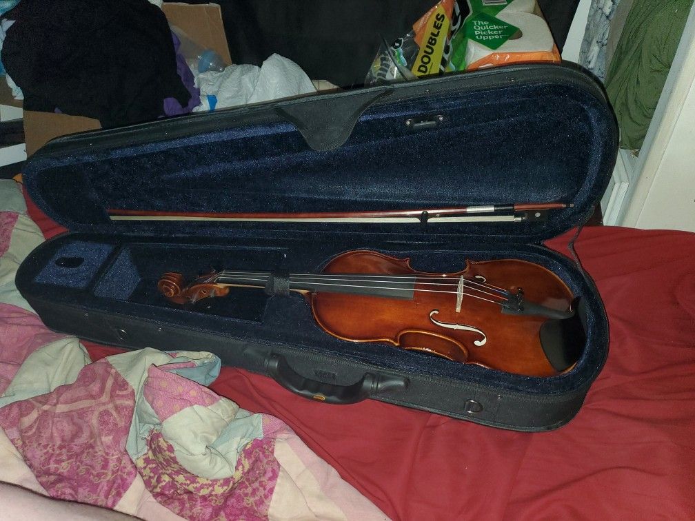 4/4 Violin