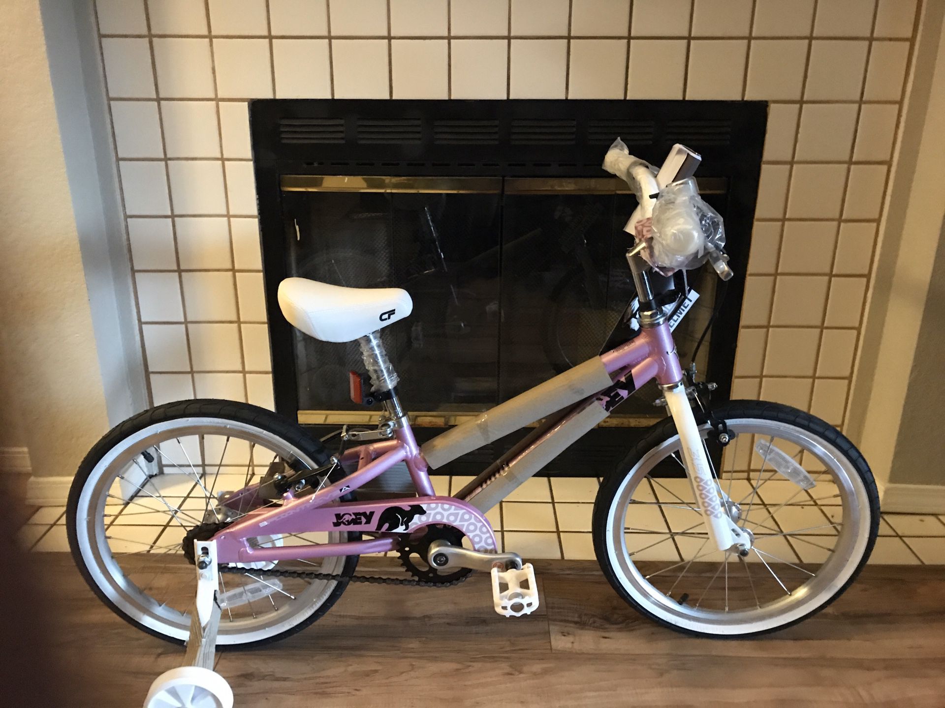New (out of the box) Girl joey bike