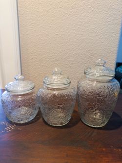 Vintage Princess House Fantasia pattern clear glass large canister jar w/ plastic seal lid