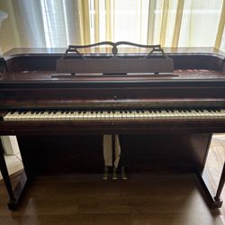 Wurlitzer Piano