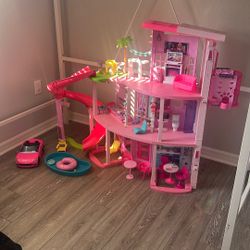 Barbie Dream House + Car + Pool