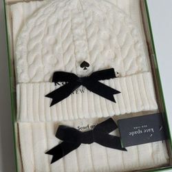 Ivory Color Kate Spade Scarf And Hat With Black Velvet Bow