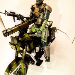 14" Long G.I. Joe Motorbike & 12" Halo Action Figure With Assault Rifle And Grenade Launcher Lot