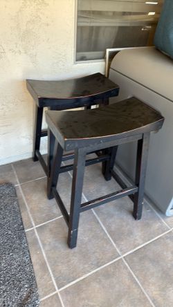 Wood bar stools