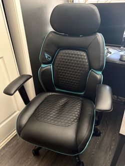 DPS Gaming chair