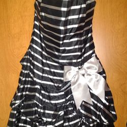 Jessica McClintock Black & White Prom Party Dress Size 10